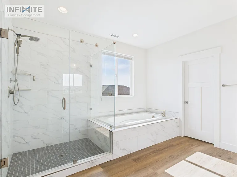 1611 Wyatt Earp Ct — Photo 1