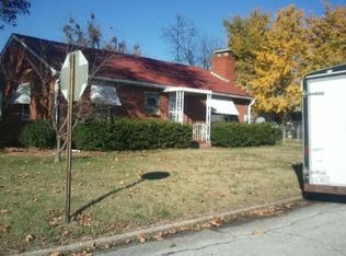 3202 Elm St, Cairo, IL 62914