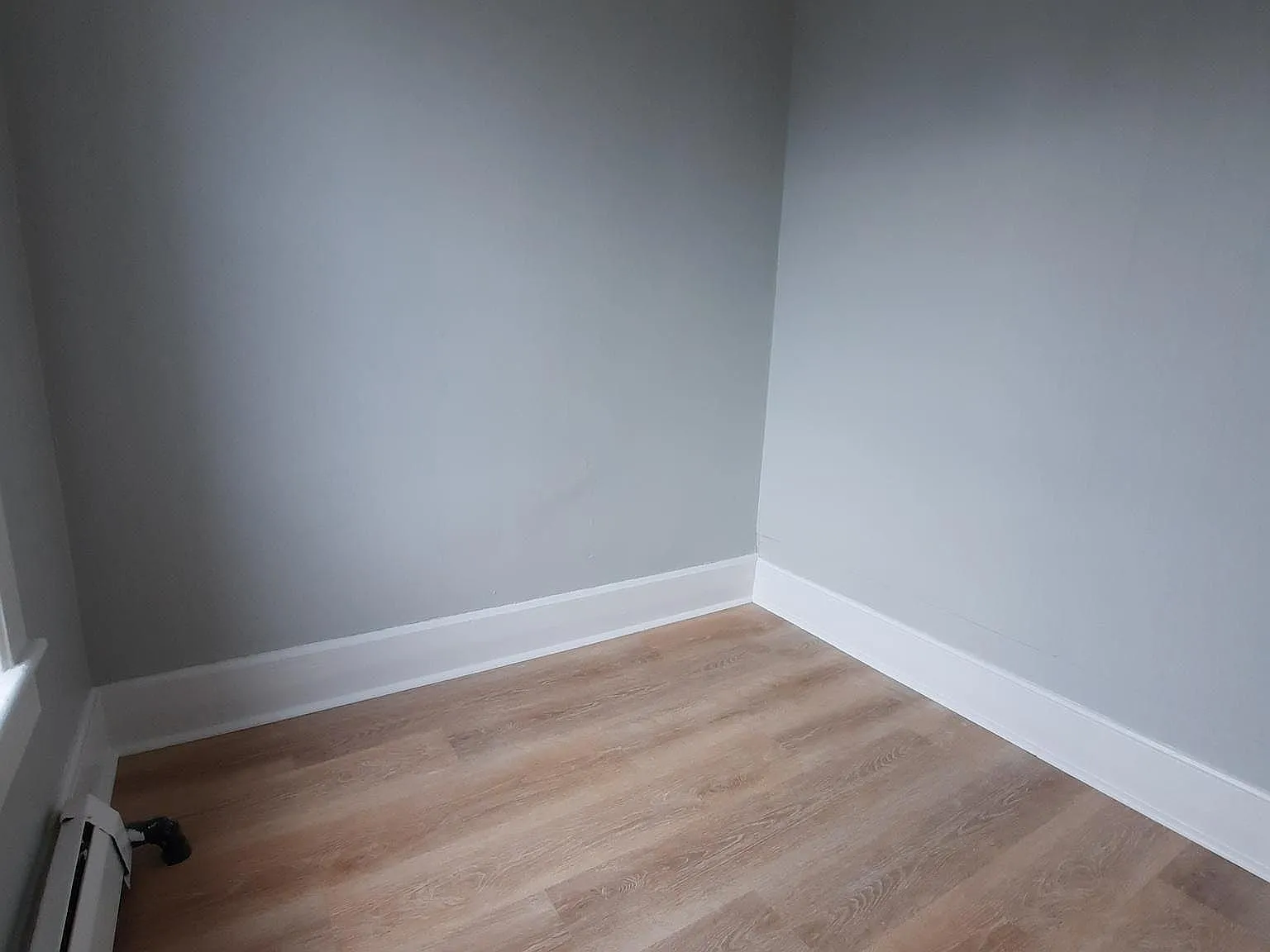 4 bed, 1.0 bath, 1100 sqft, $1,700 — Photo 4
