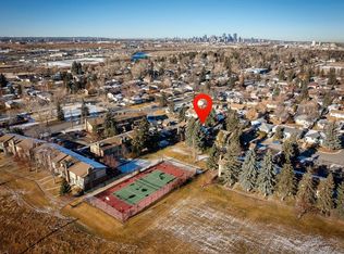 7166 N 18th St SE #4, Calgary, AB T2C 1Y9