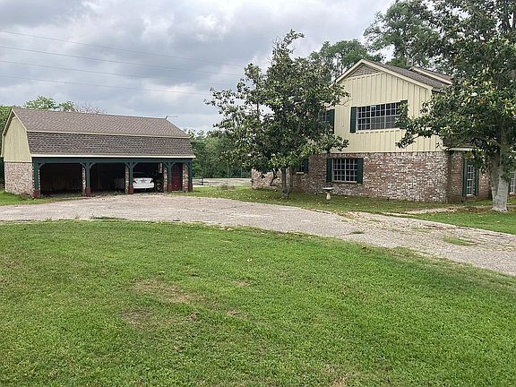 5th image of 1014 Thornton Ln