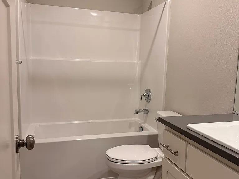 3387 SE Equinox Ln — Photo 8