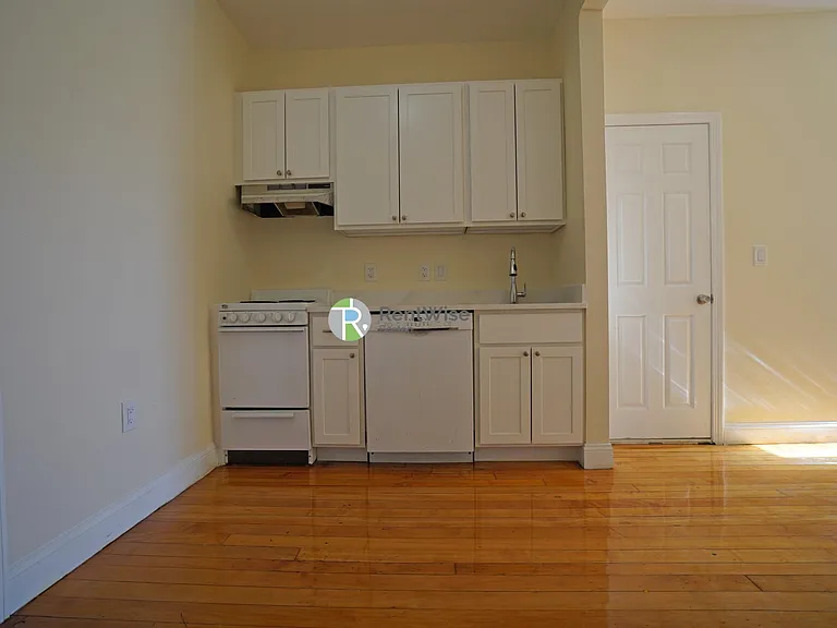 1216 Commonwealth Ave #2 — Photo 1