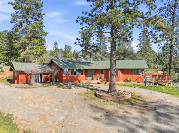 3868 Pinecrest Dr, Mariposa, CA 95338