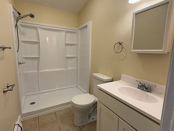 4th image of 628-630 Whalley Ave #3