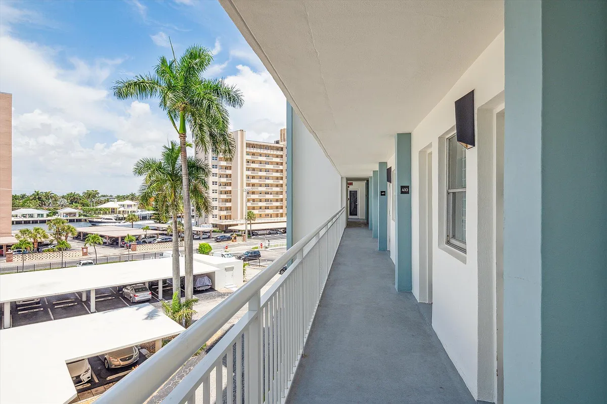 Building Photo - 201 N Ocean Blvd #410