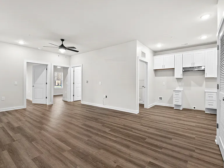 223 S 11th St #106 — Photo 26