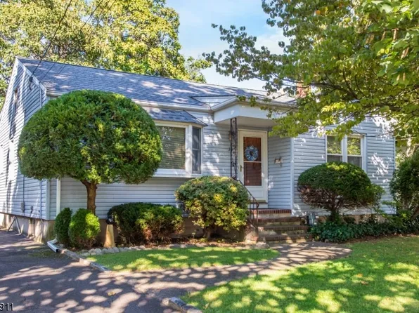 34 Princeton St, Clifton City, NJ 07014