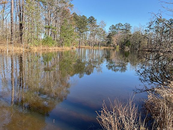 3rd image of 2644 Nixon Rd