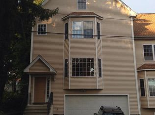 20 Benton St, Fairfield, CT 06825