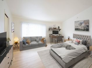 Levering Arms Apartments, Los Angeles, CA 90024