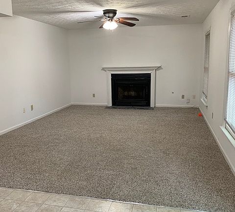 3rd image of 1050 Heatherwood Ct