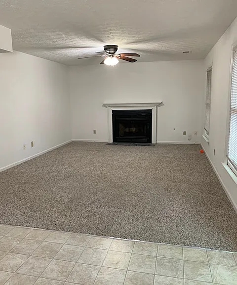 1050 Heatherwood Ct — Photo 3