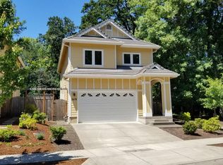 2472 NW Hummingbird Dr, Corvallis, OR 97330