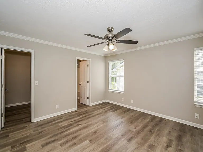 2644 Dakota Way — Photo 9
