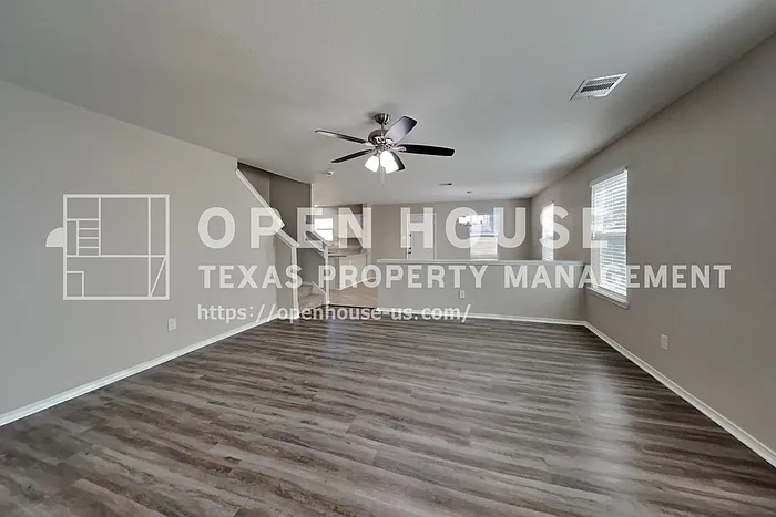 18230 Temple Hill Ln — Photo 3