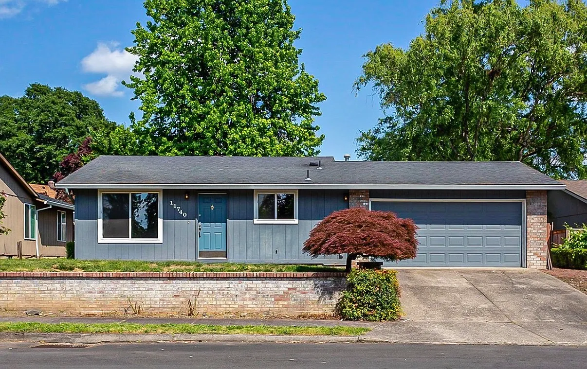 3 bed, 1.5 bath, 1224 sqft, $2,650 — Photo 1