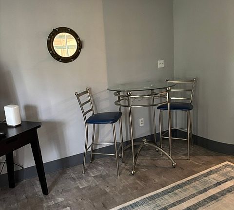 5th image of 3295 Beach Rd #1A