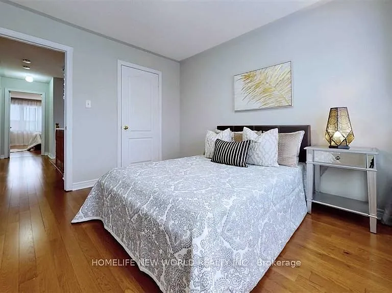 52 Mantle Ave — Photo 28