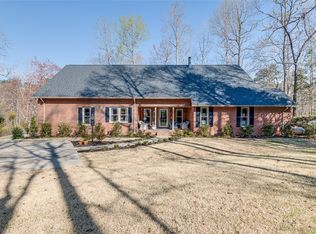 505 Springview Dr, Westminster, SC 29693