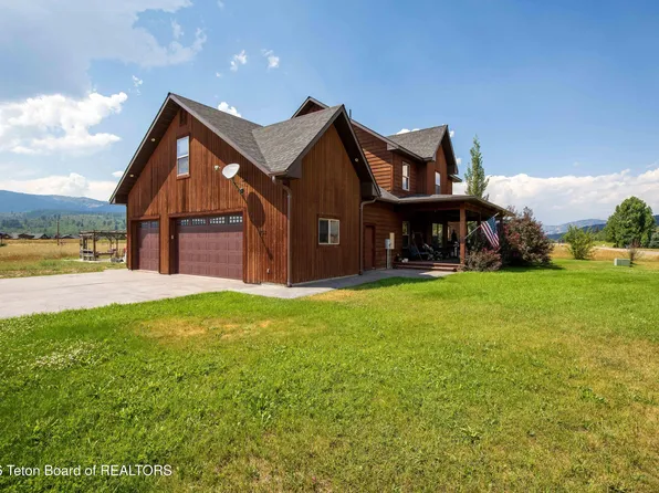 233 Badger Rd, Alpine, WY 83128