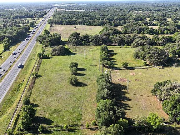 5th image of 9126 NW 49th Avenue Rd