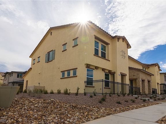 3rd image of 340 Summer Sparrow Ave