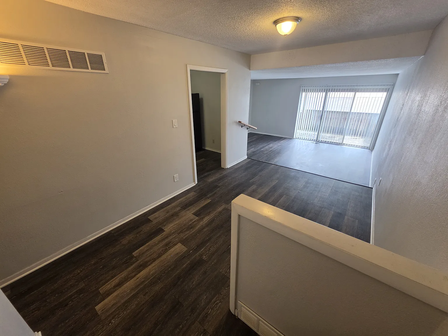 1 bed, 800 sqft, $1,000 — Photo 1