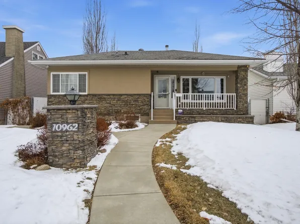 10962 118th St NW, Edmonton, AB T5H 3N9