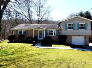 1345 Henderson Ave, Washington, PA