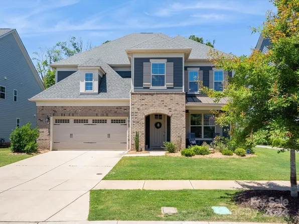 8156 Cornhill Ave, Charlotte, NC 28277