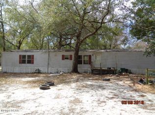 5768 Strickland Rd, Ebro, FL 32437
