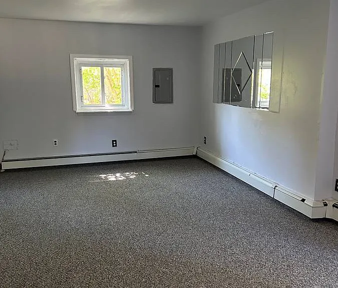 18 Elliot St #2 — Photo 2
