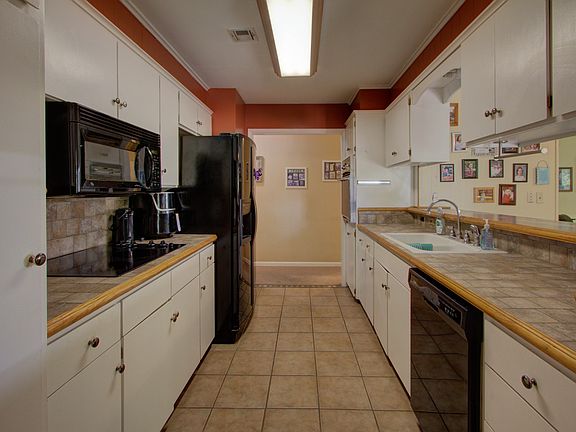 5th image of 3865 S 88th East Ave