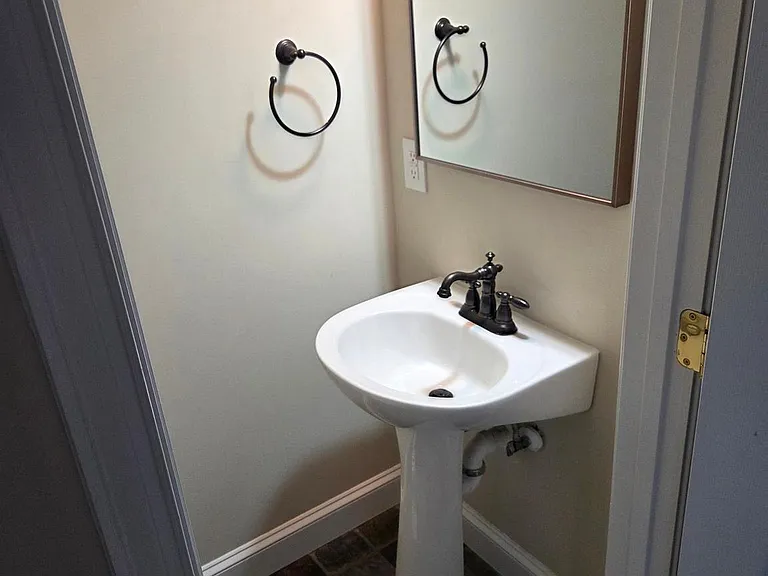 5504 Sacramento Mews Pl — Photo 33