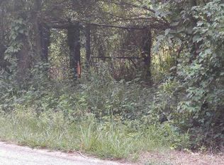 Edwards Lake Rd, Greer, SC 29651