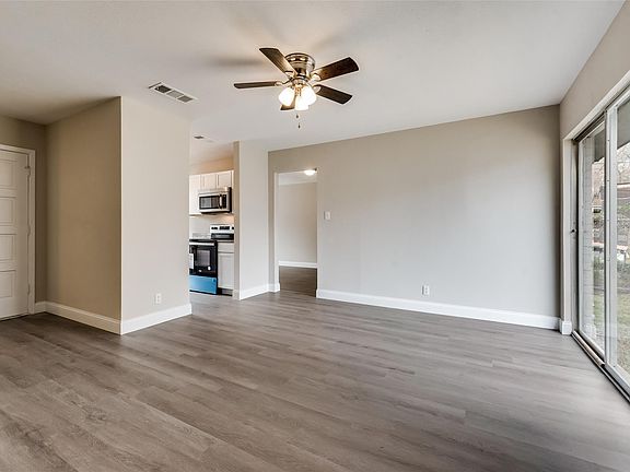 2nd image of 1114 Anthony Dr