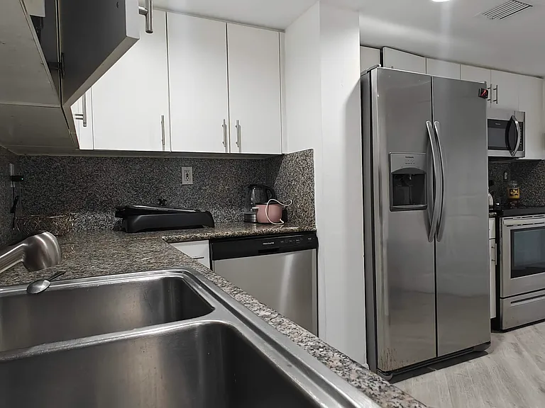 825 Brickell Bay Dr #2042 — Photo 21