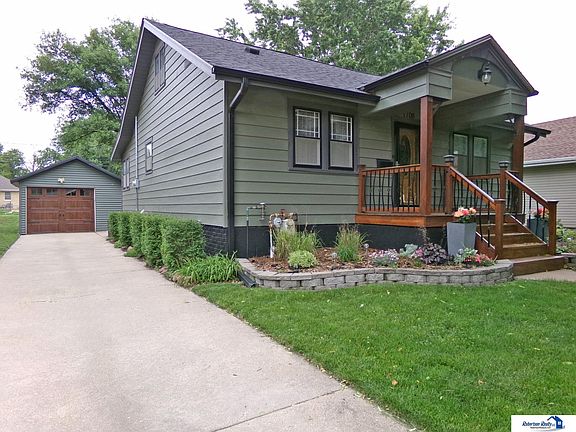 2nd image of 1708 Grant St
