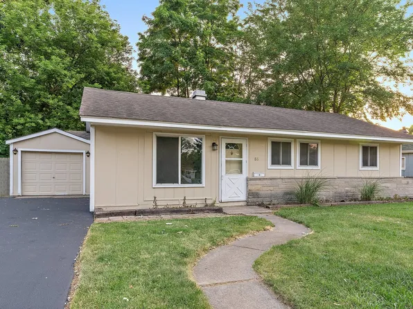 86 Hickory Dr, Carpentersville, IL 60110