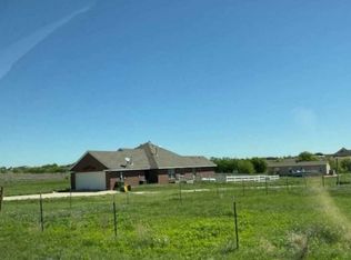 319 Hawk Ridge Rd, Decatur, TX 76234