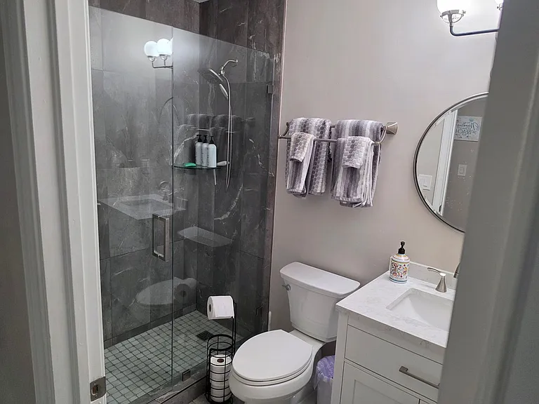 200 Diamond Cir #202 — Photo 19