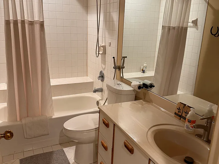 2111 Woodbox Ln #A — Photo 15