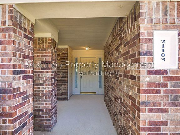2nd image of 21103 N Valley Ct