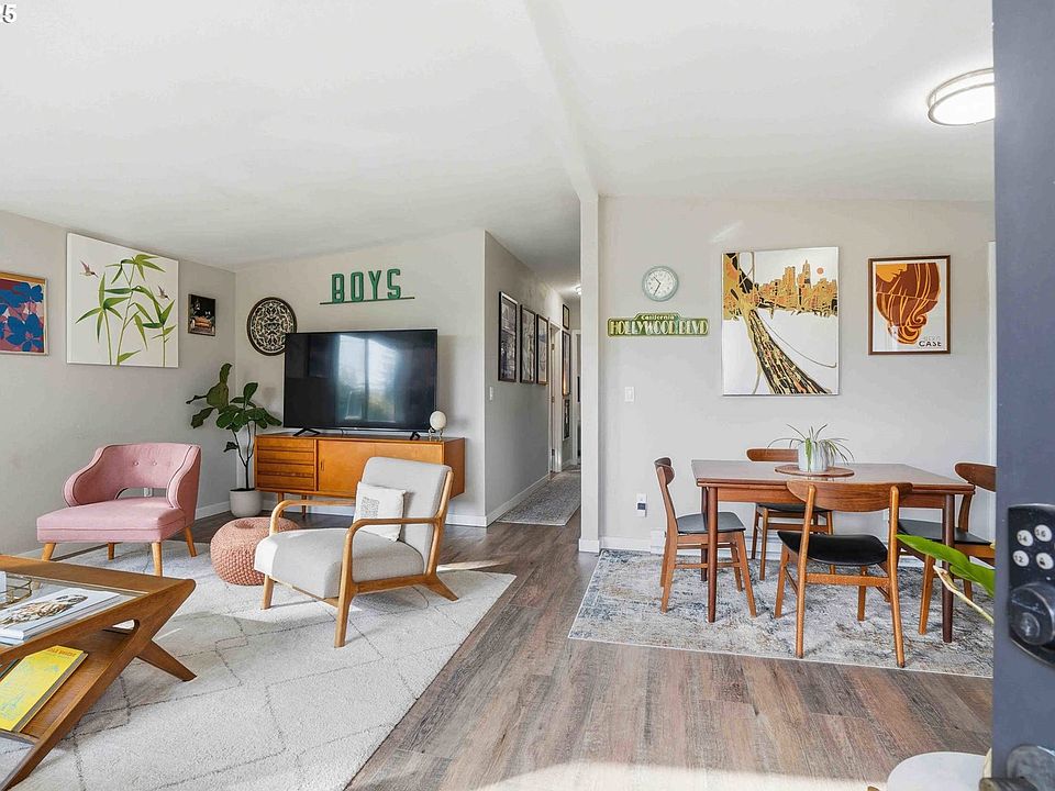 7323 SW 4th Ave, Portland, OR 97219 | Zillow