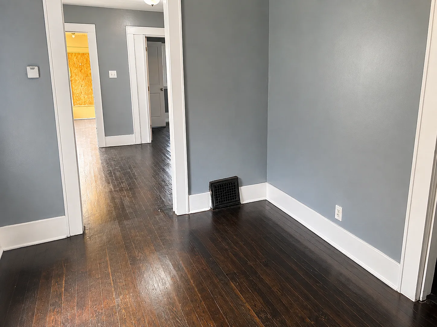 3 bed, 1200 sqft, $1,675 — Photo 3