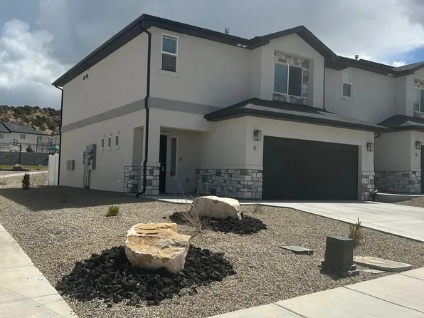 668 E Fiddlers Cove Dr, Cedar City, UT