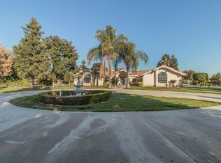 10315 E Tulare Ave, Sanger, CA 93657