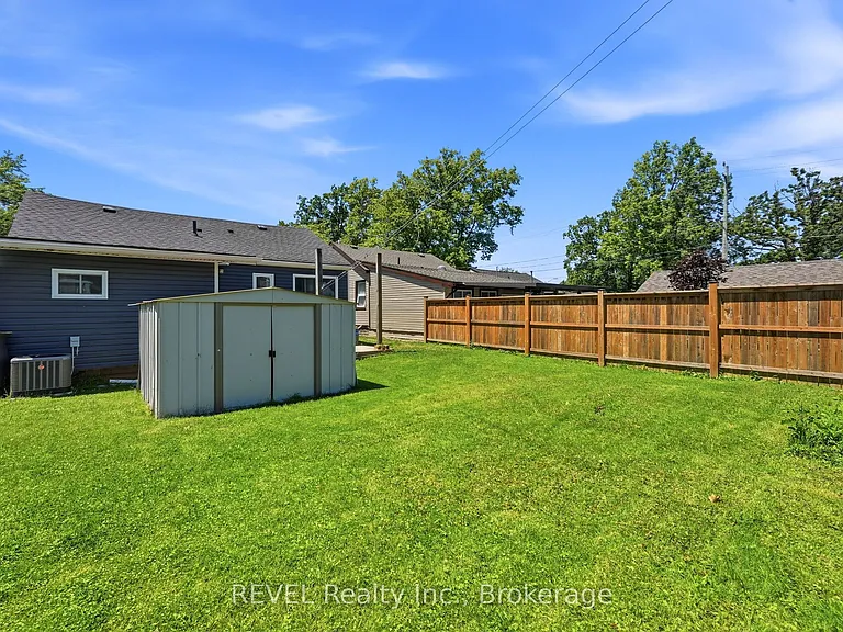 9 McNaughton Rd — Photo 19