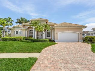 33 S Seas Ct, Marco Island, FL 34145